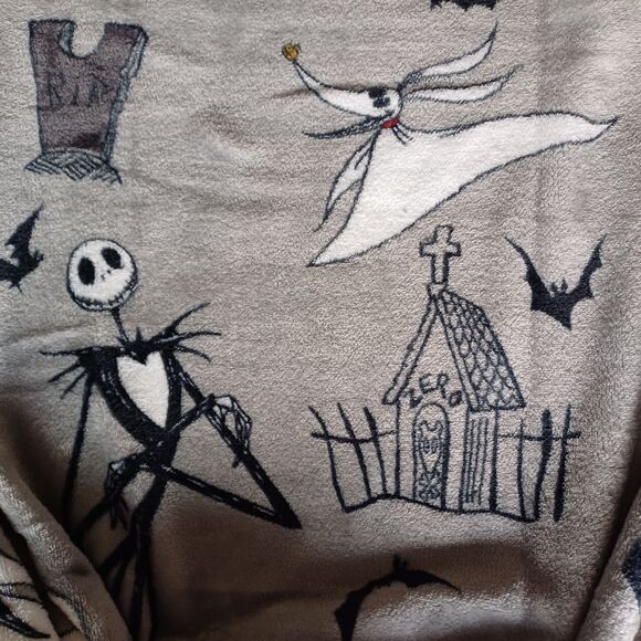 Nightmare before Christmas plush throw 50x70 in - Picture 4 of 5